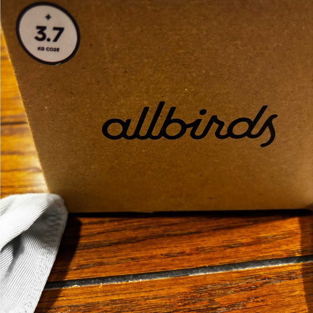 NIB Allbirds Women's Merino Wool Trino Bralette in Peppercorn - Picture 7 of 9